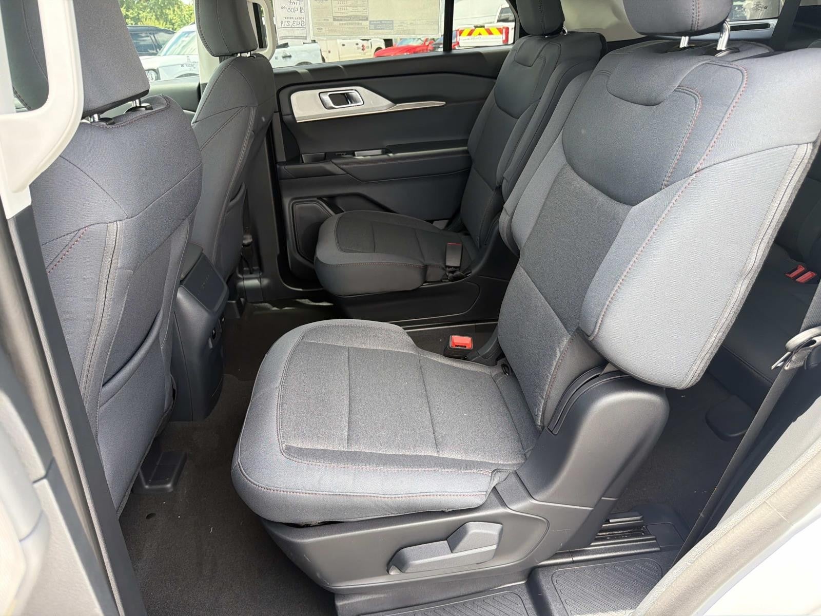 2026 Ford Explorer ACTIVE W/200A PKG RWD