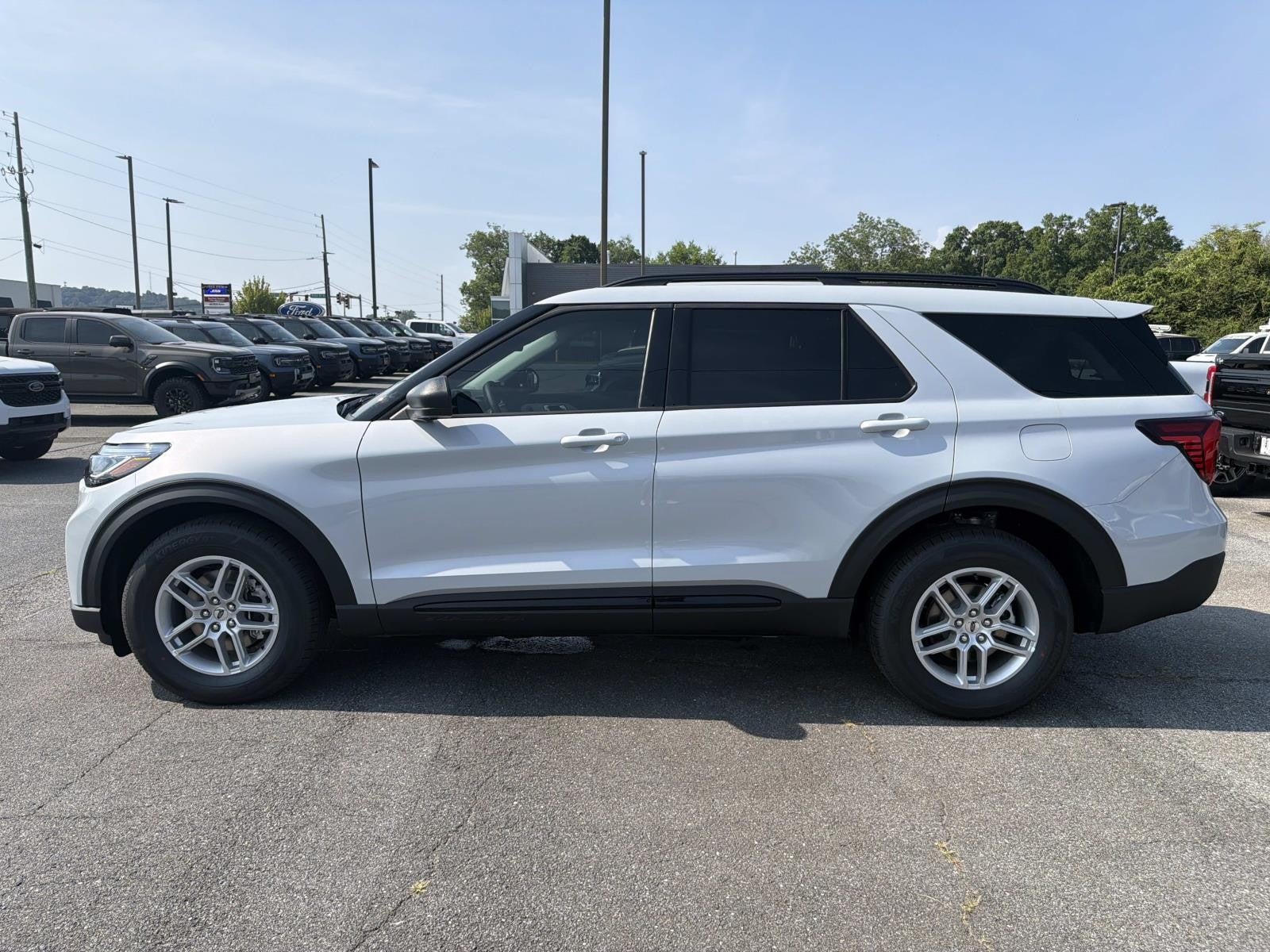 2026 Ford Explorer ACTIVE RWD