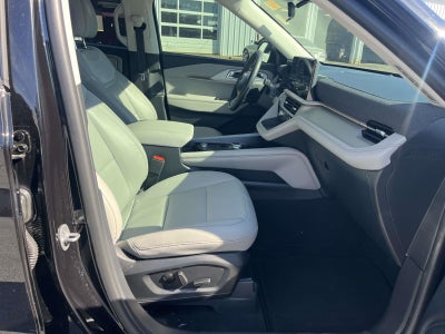 2025 Ford Explorer ACTIVE RWD