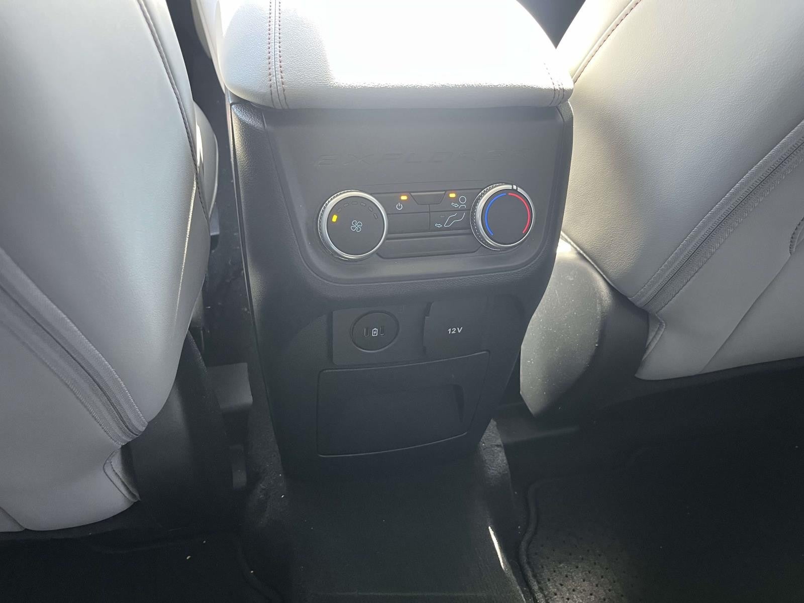 2025 Ford Explorer ACTIVE RWD