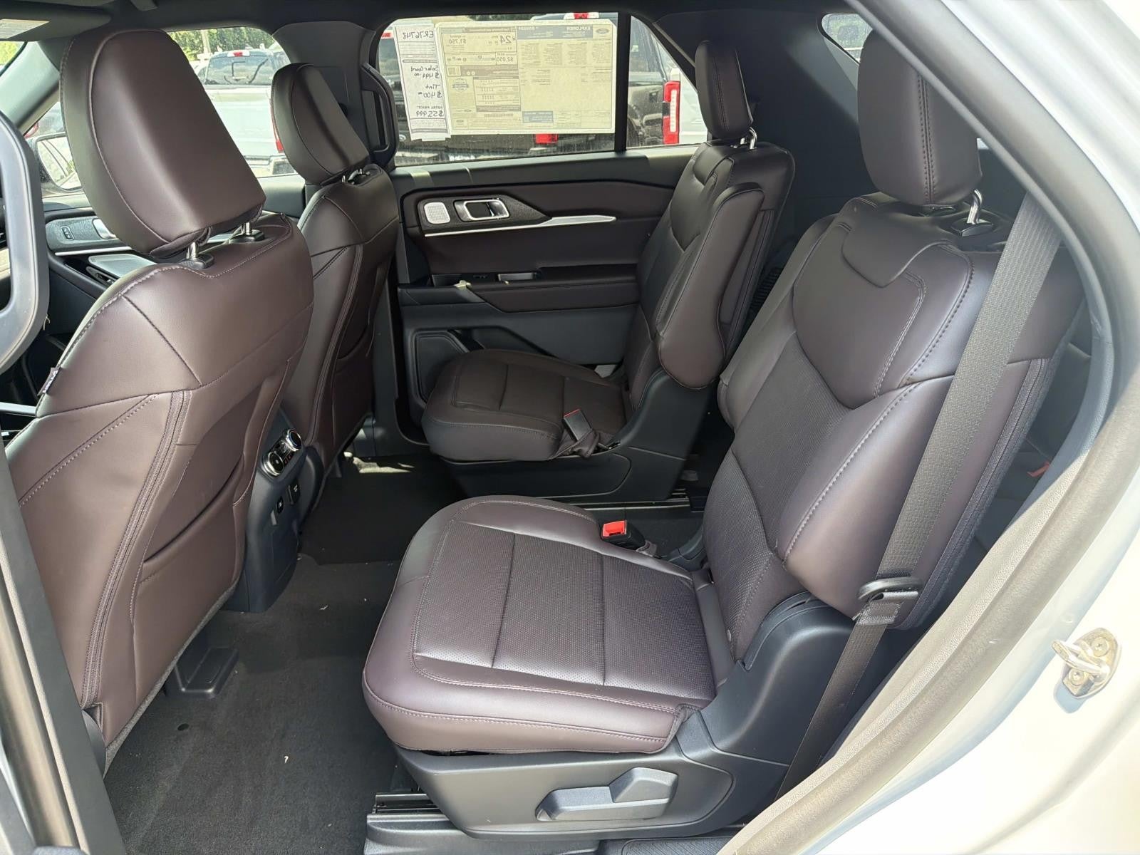 2026 Ford Explorer PLATINUM RWD