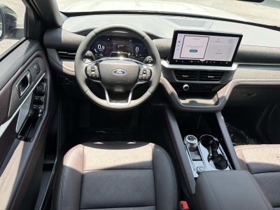 2026 Ford Explorer PLATINUM RWD