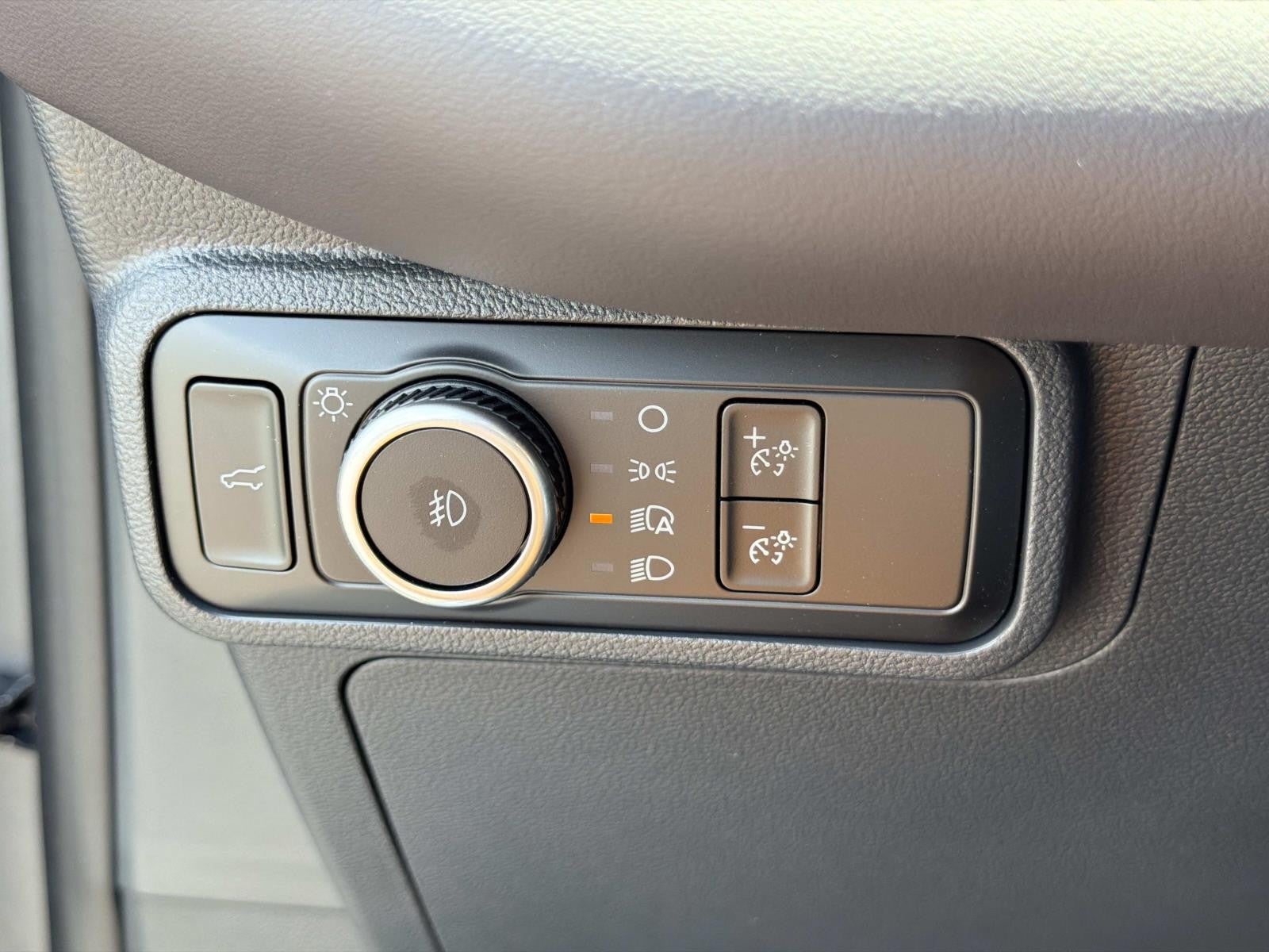 2026 Ford Explorer PLATINUM RWD