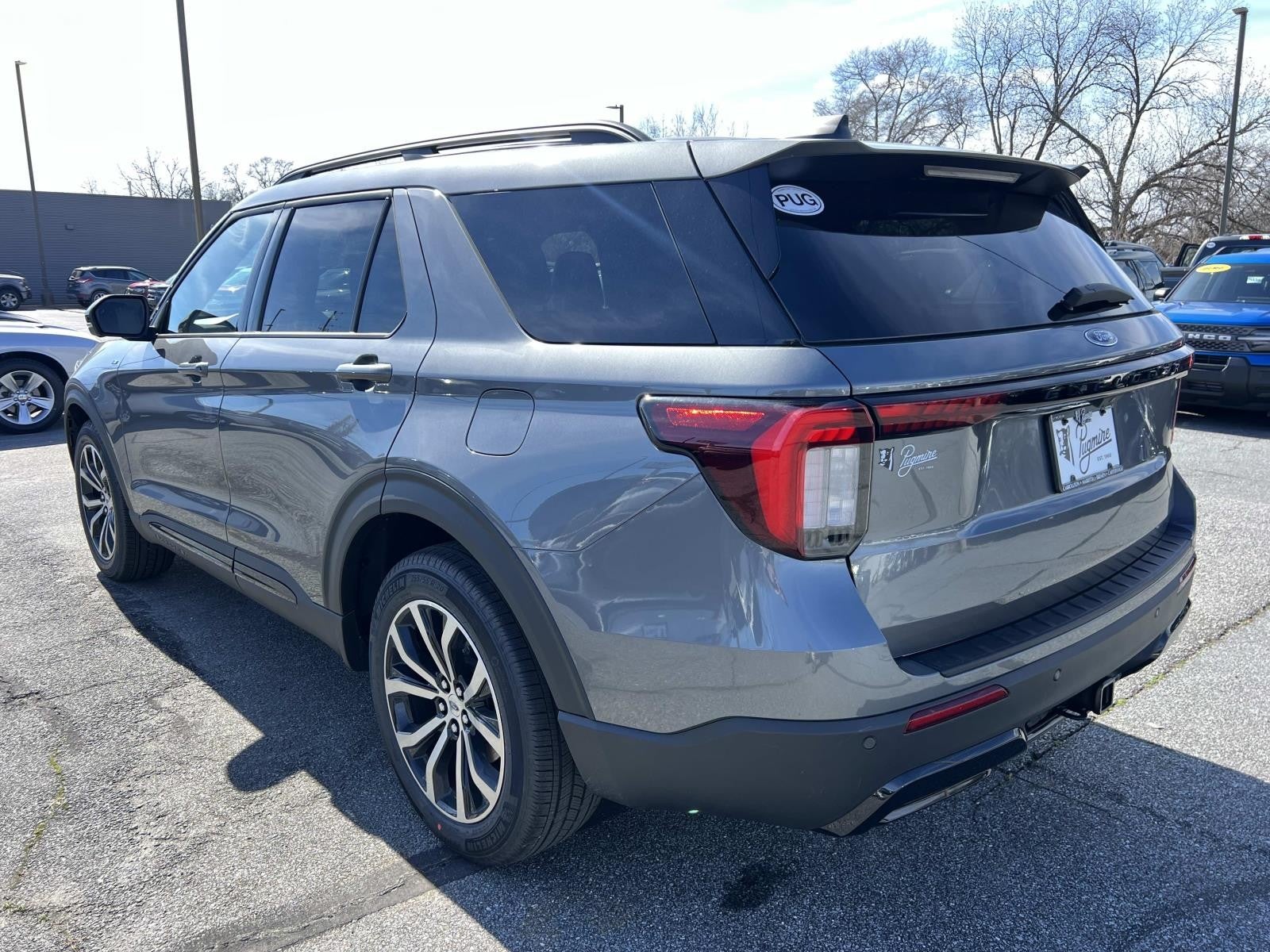 2026 Ford Explorer ST-LINE RWD