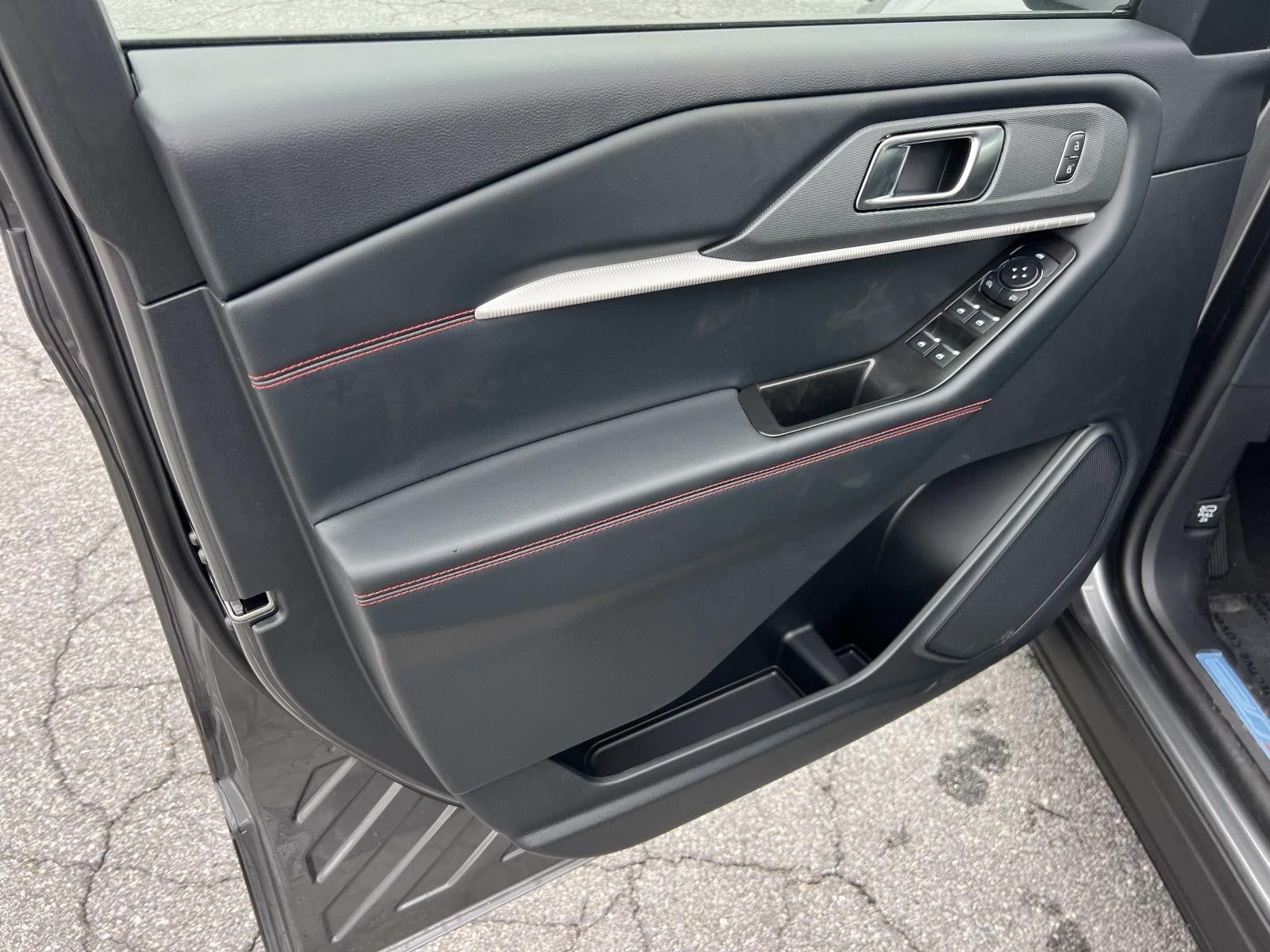 2026 Ford Explorer ST-LINE RWD