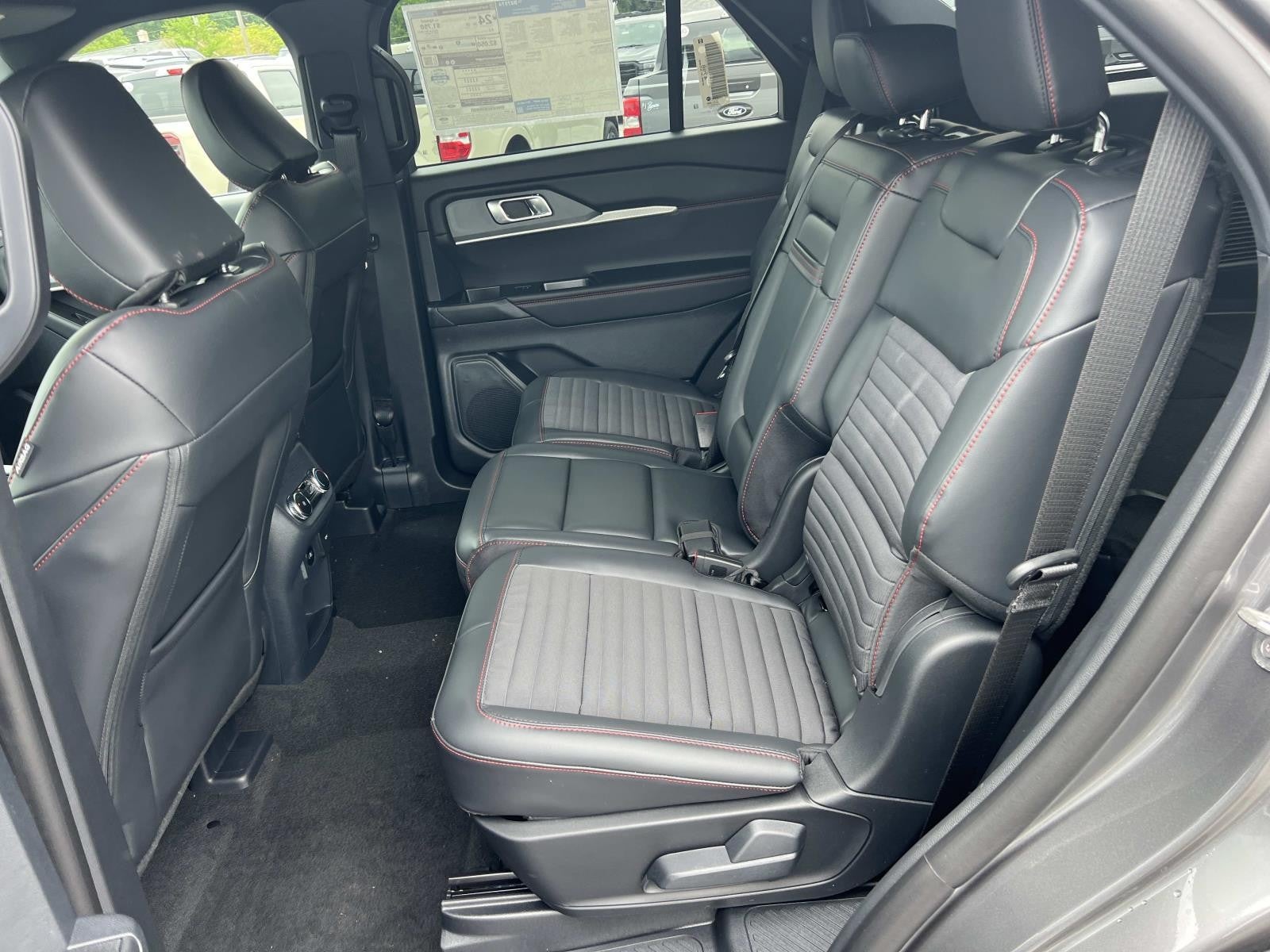 2026 Ford Explorer ST-LINE RWD