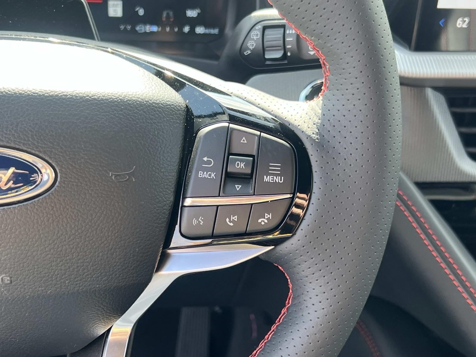 2026 Ford Explorer ST-LINE RWD