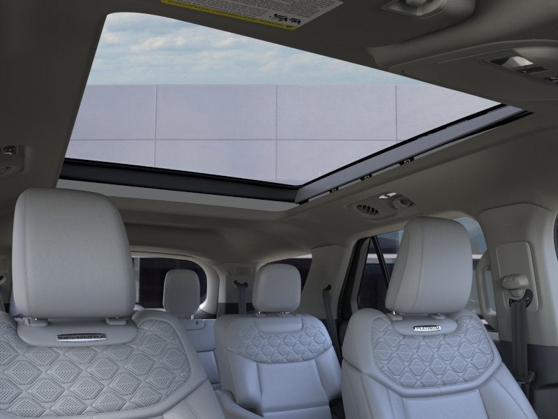 2026 Ford Explorer PLATINUM 4WD