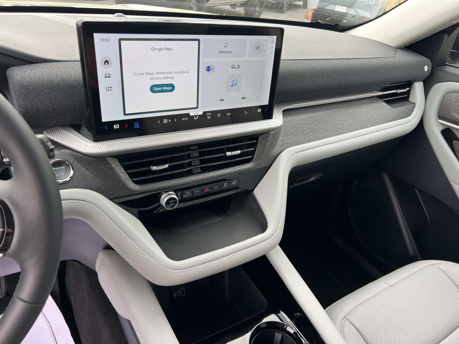 2026 Ford Explorer PLATINUM 4WD