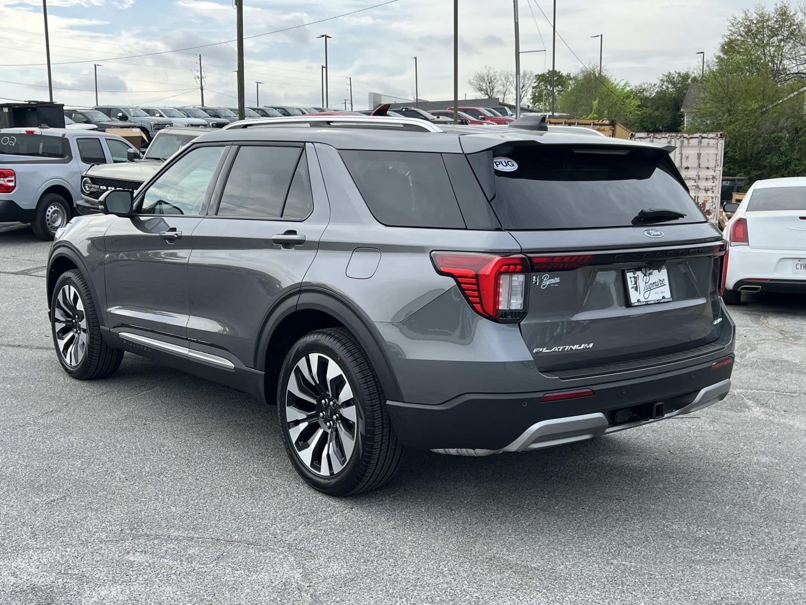 2026 Ford Explorer PLATINUM 4WD