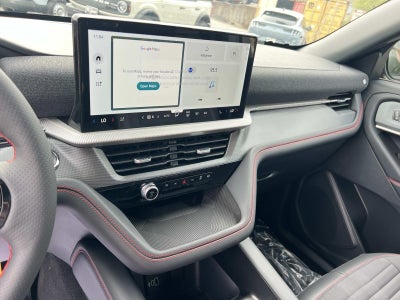 2026 Ford Explorer ST-LINE 4WD