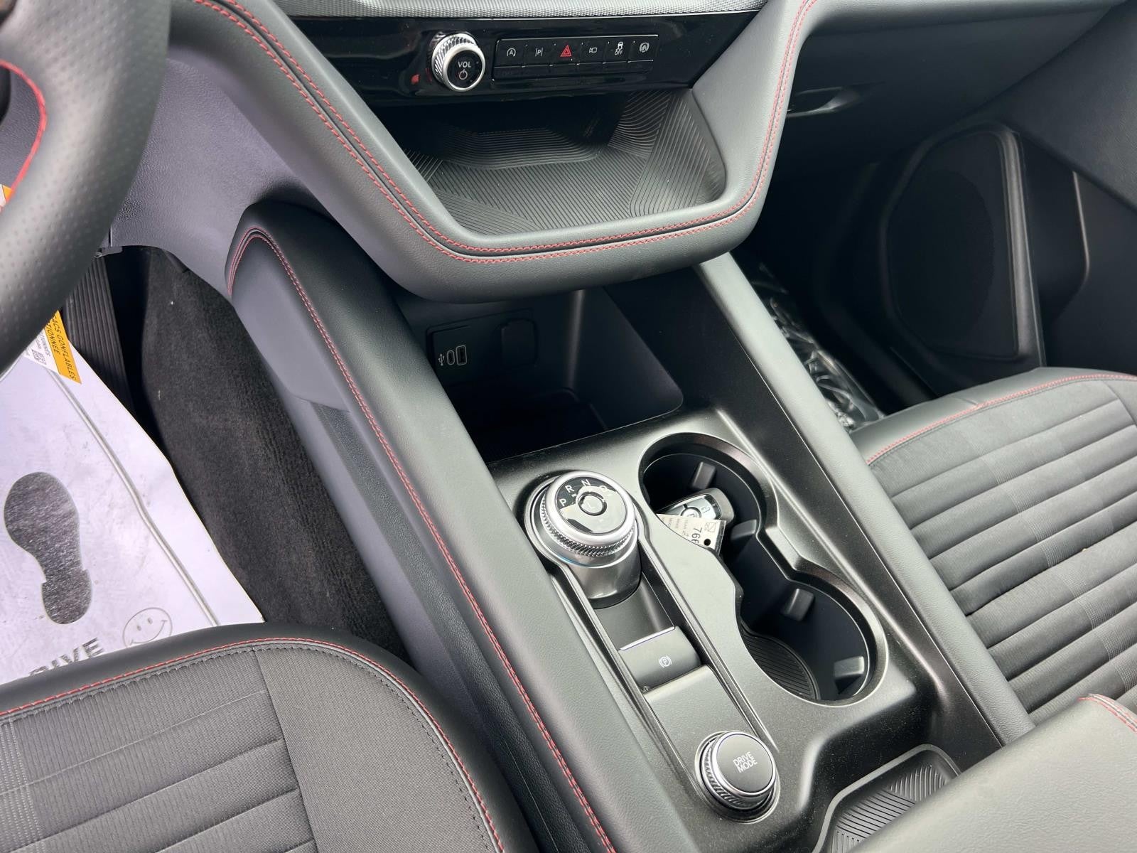 2026 Ford Explorer ST-LINE 4WD