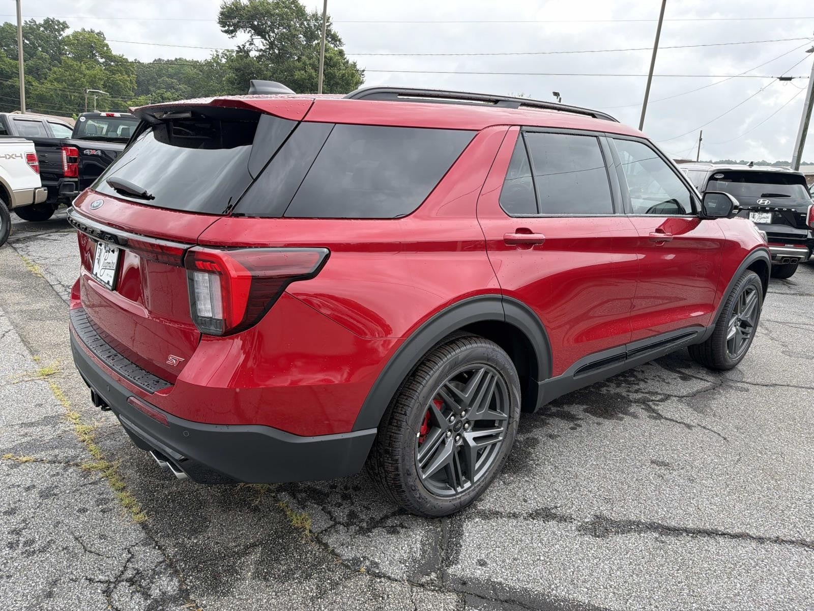2026 Ford Explorer ST 4WD