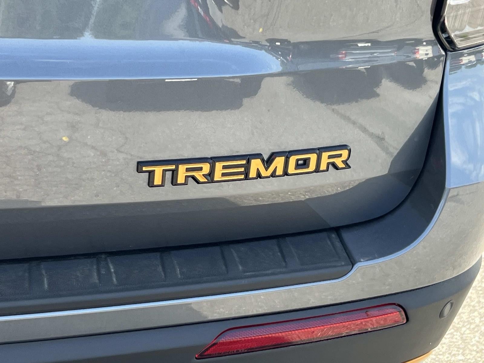 2026 Ford Explorer TREMOR 4WD