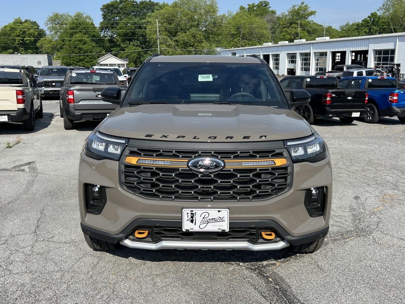 2026 Ford Explorer TREMOR 4WD