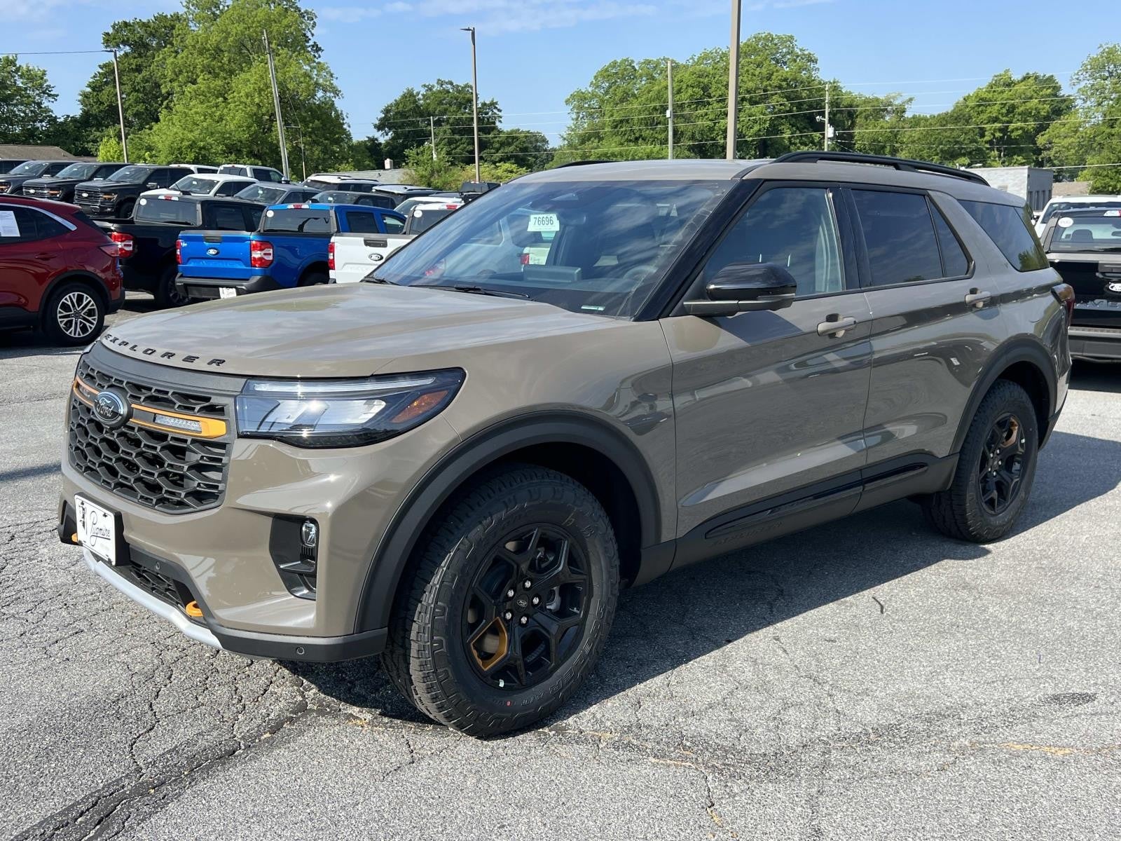 2026 Ford Explorer TREMOR 4WD