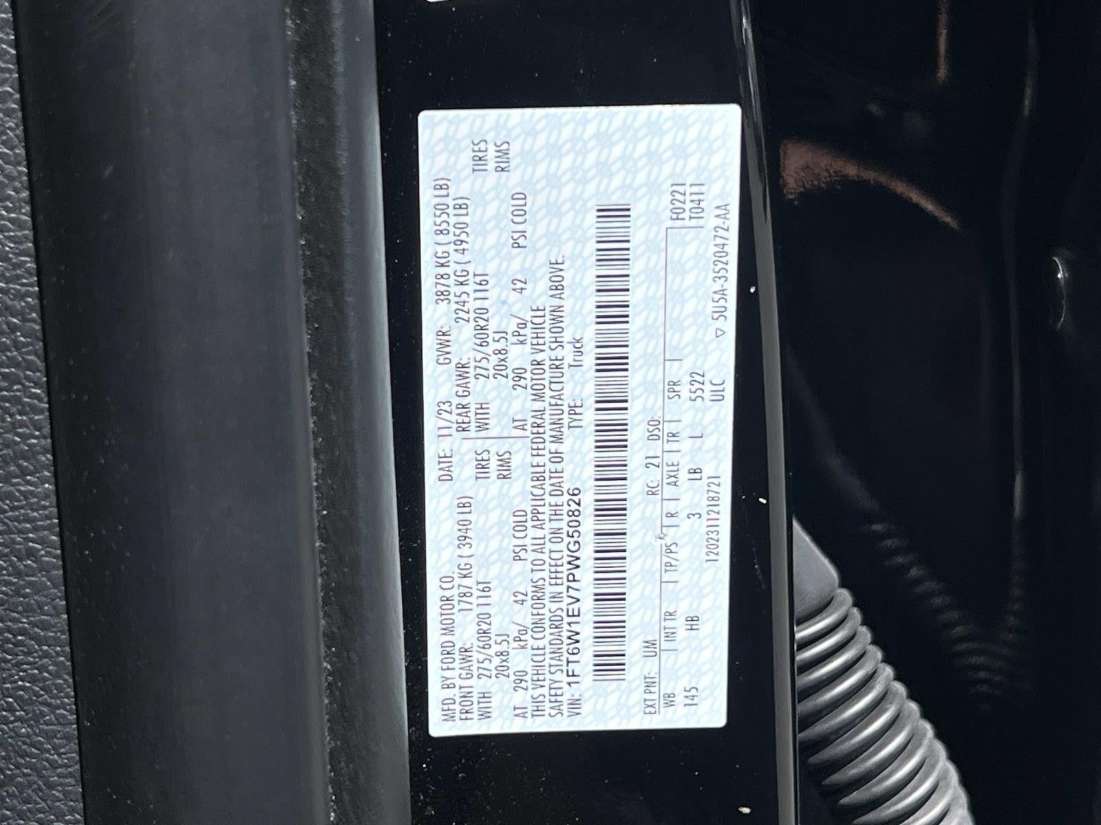 2023 Ford F-150 Lightning LARIAT