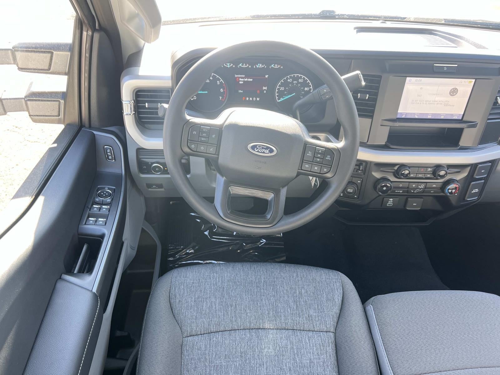 2026 Ford Super Duty F-250 SRW XL 4WD CREW CAB 6.75' BOX