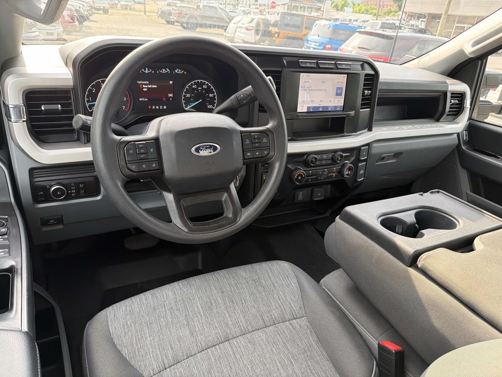 2023 Ford Super Duty F-250 SRW XL 4WD CREW CAB 6.75' BOX