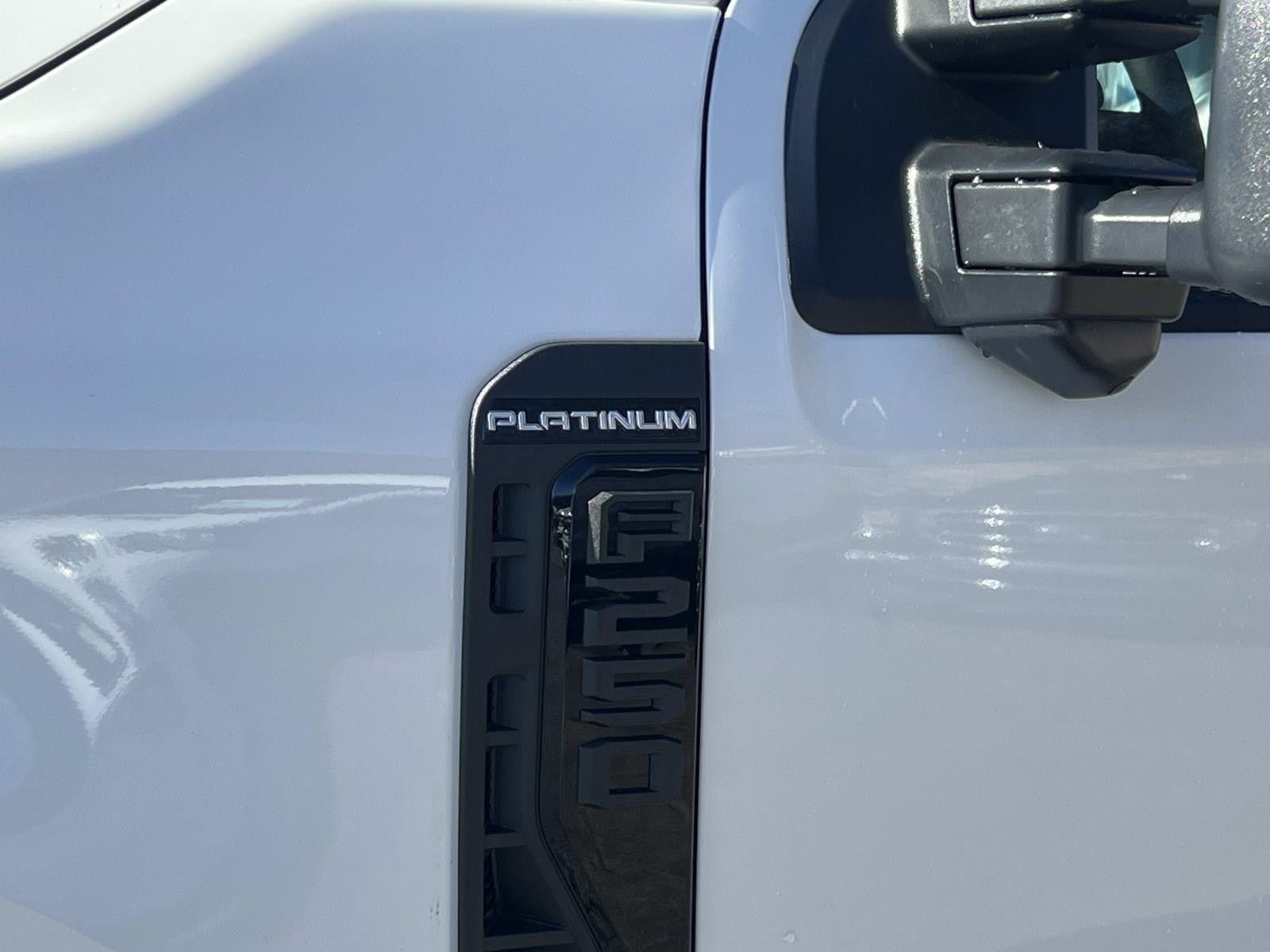 2026 Ford Super Duty F-250 SRW PLATINUM 4WD CREW CAB 6.7