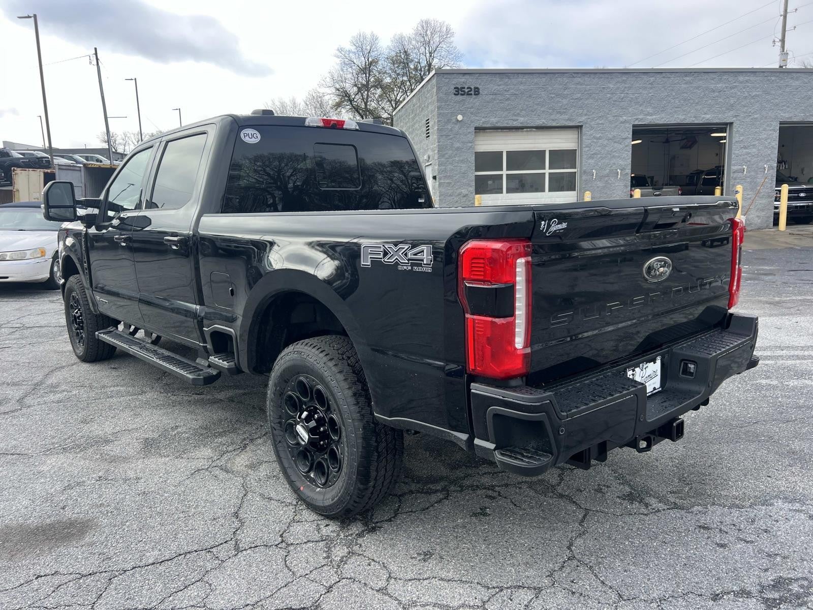 2026 Ford Super Duty F-250 SRW LARIAT 4WD CREW CAB 6.75'