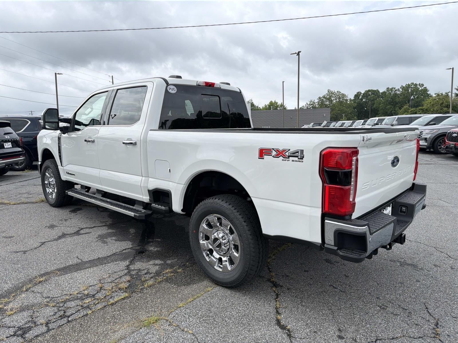 2026 Ford Super Duty F-250 SRW LARIAT 4WD CREW CAB 6.75'