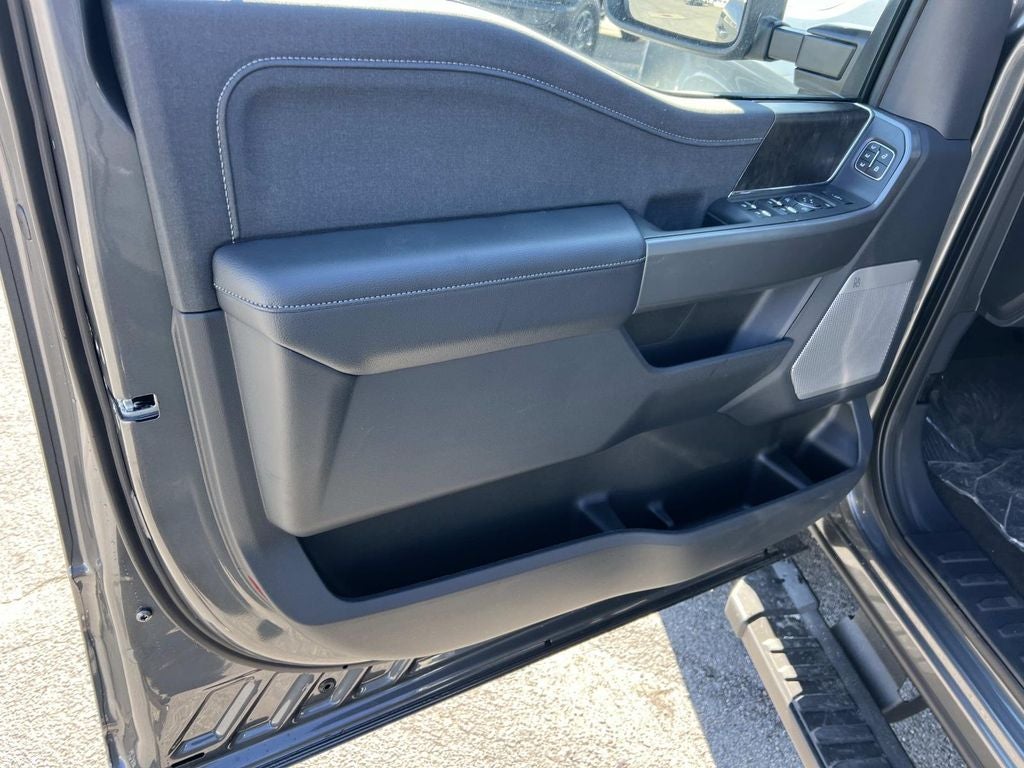 2026 Ford F-350SD F-350® Lariat®