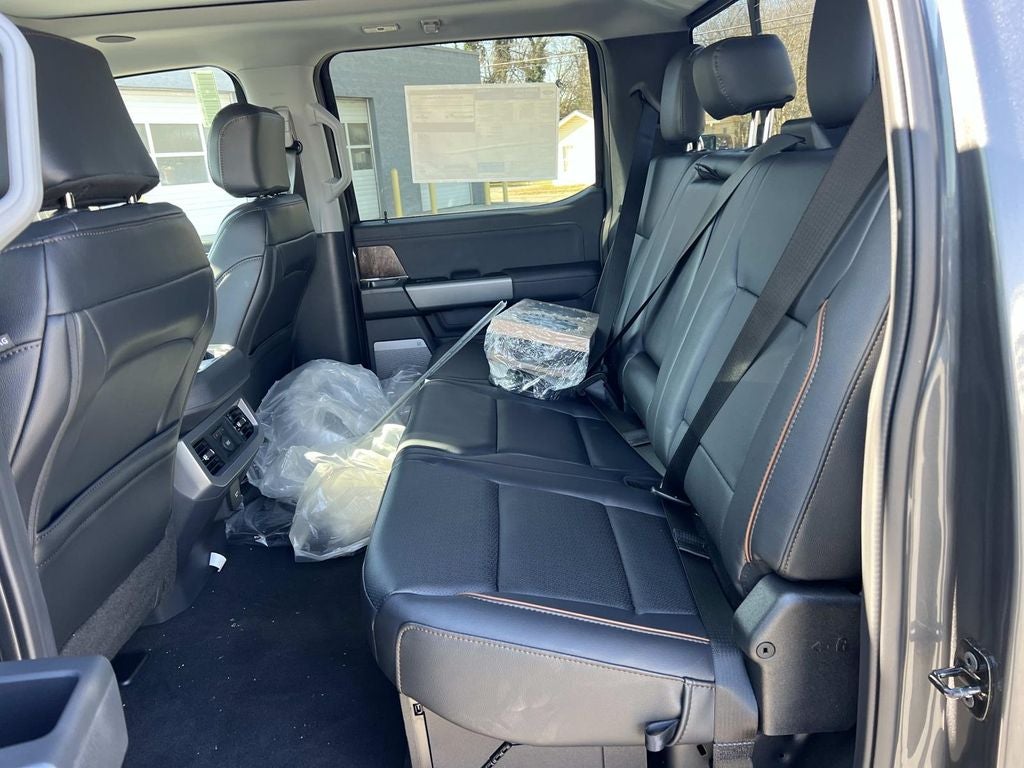 2026 Ford F-350SD F-350® Lariat®