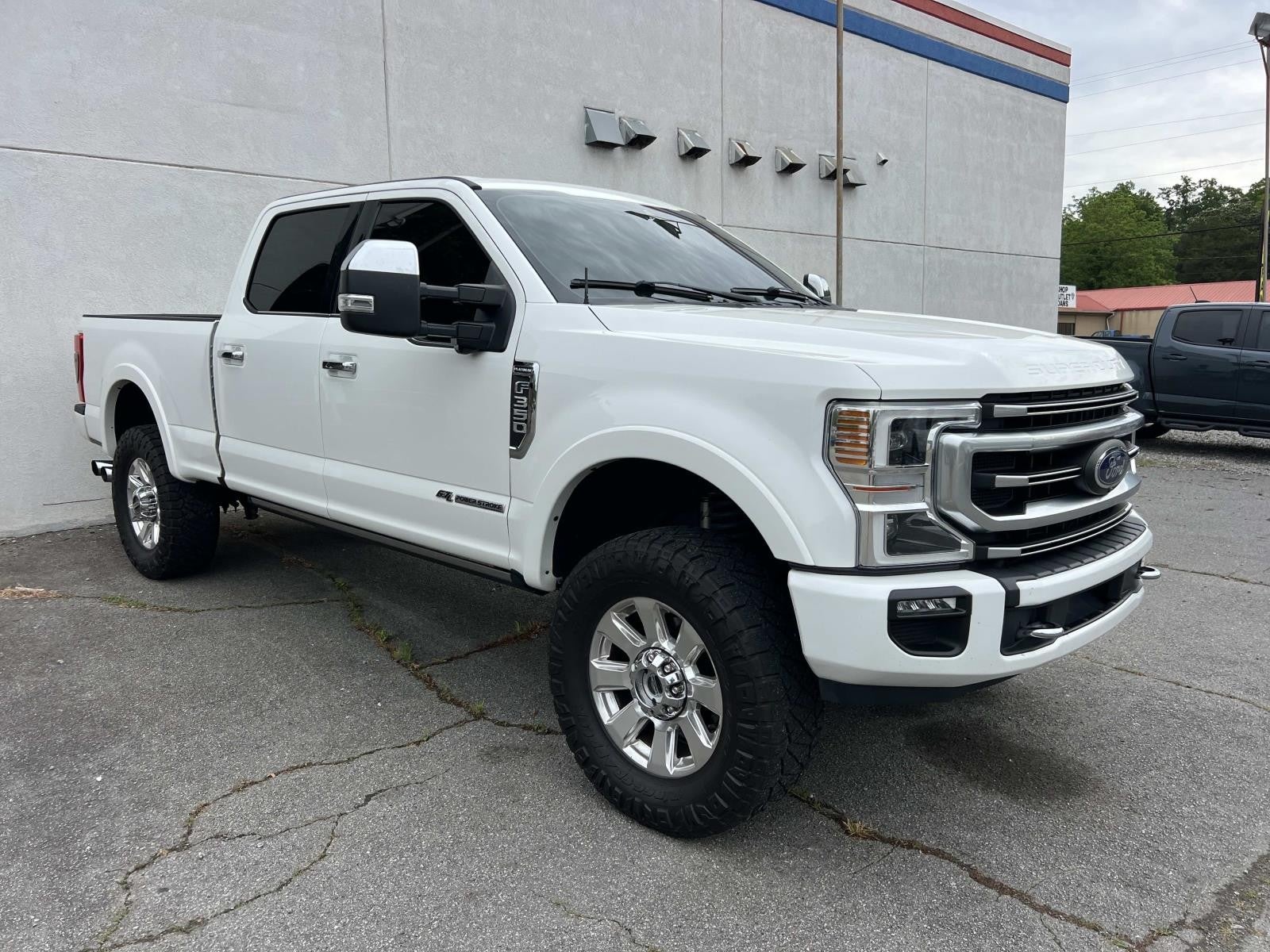 2022 Ford Super Duty F-350 SRW Platinum