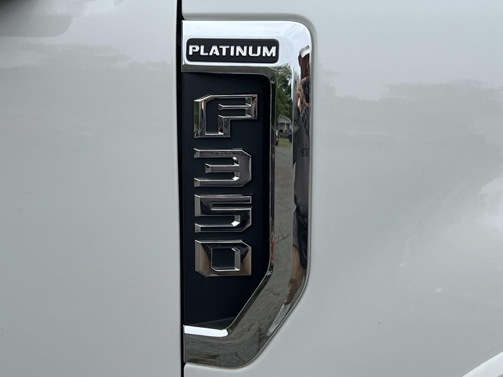 2022 Ford Super Duty F-350 SRW Platinum