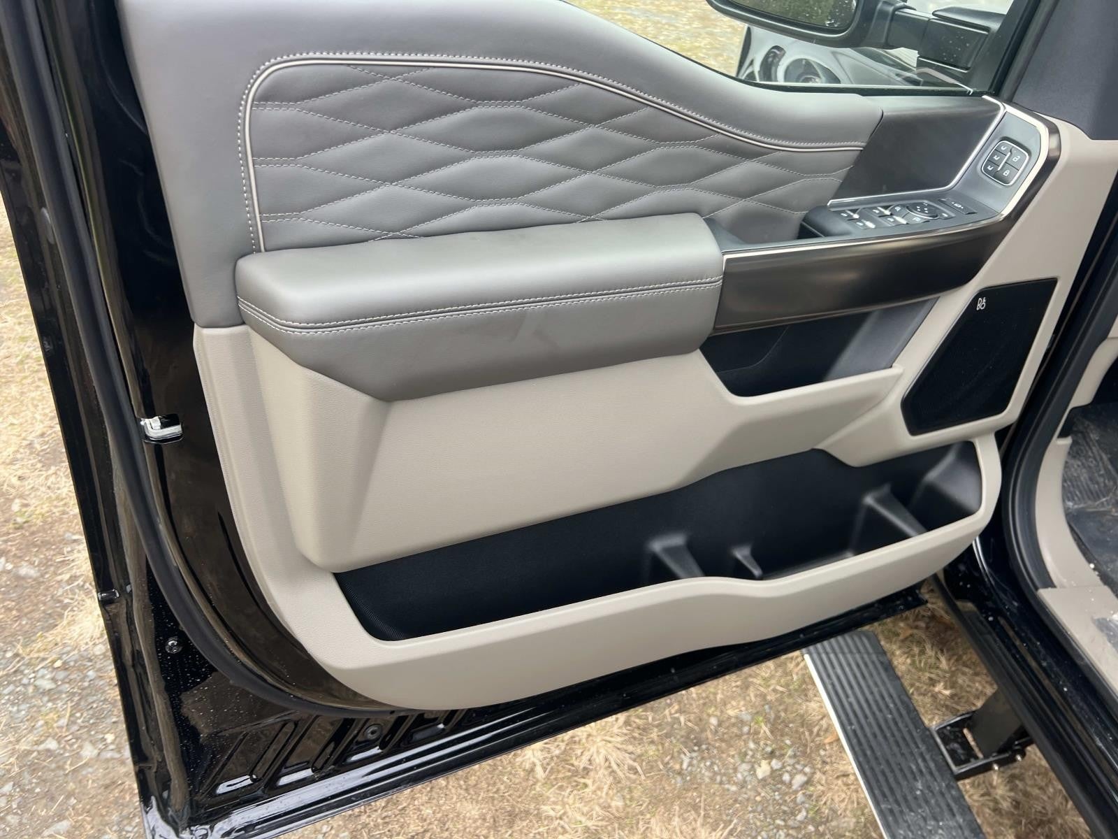 2026 Ford F-350SD DRW