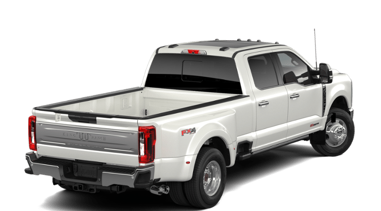 2026 Ford Super Duty F-350 DRW KING R 4WD CREW CAB 8' BO