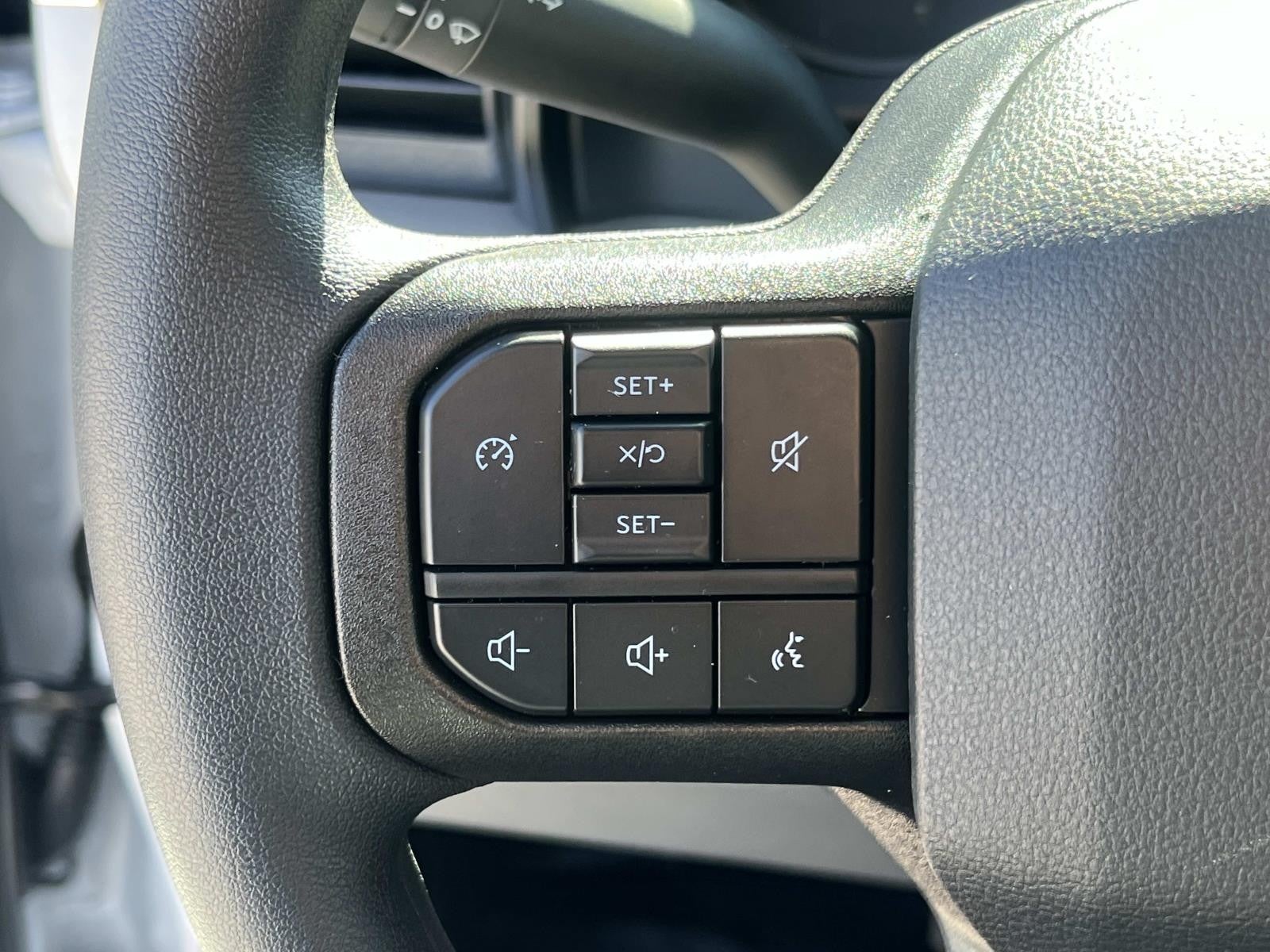 2026 Ford Super Duty F-350 DRW XL 4WD CREW CAB 8' BOX