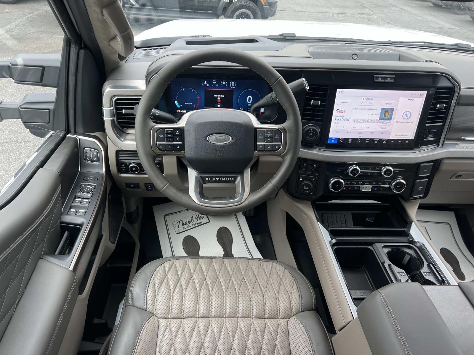 2026 Ford Super Duty F-450 DRW PLATINUM 4WD CREW CAB 8'