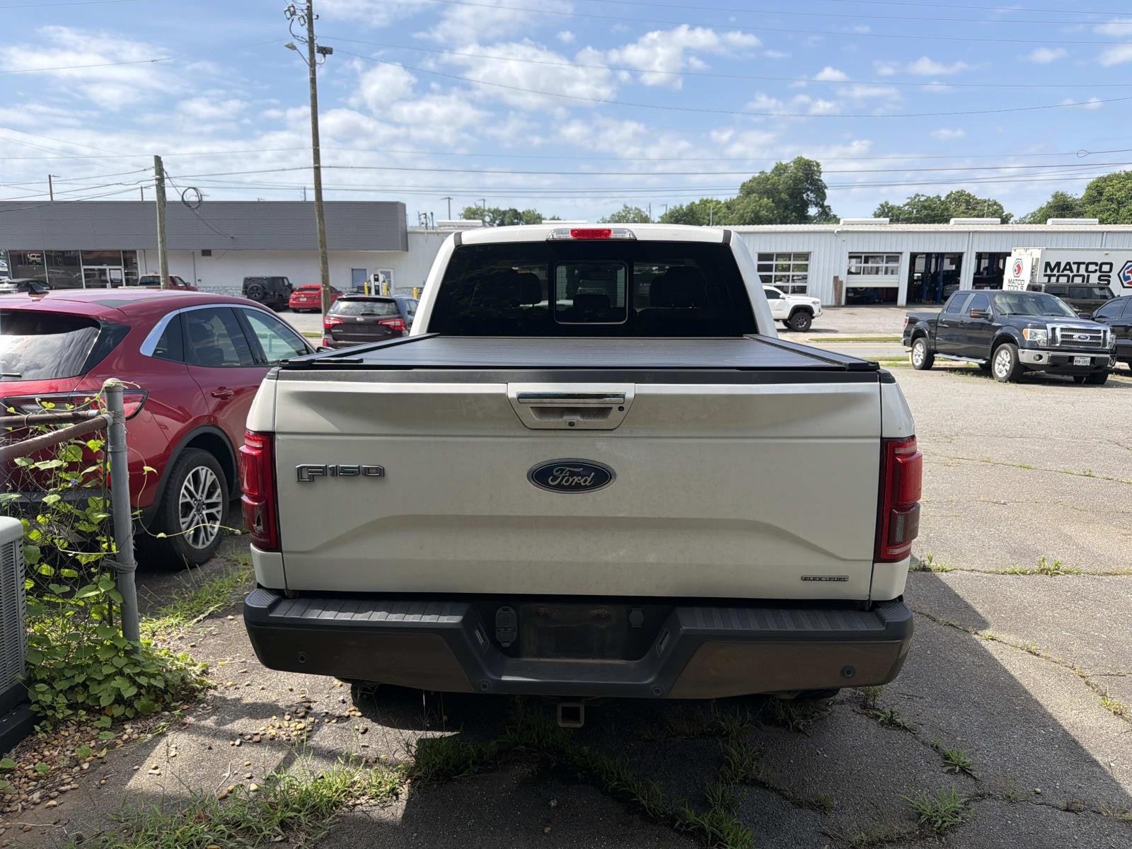 2016 Ford F-150 4WD SUPERCREW 145 LARIAT