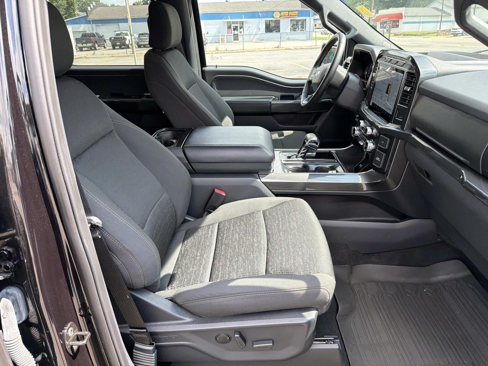 2023 Ford F-150 XLT 4WD SUPERCREW 5.5'
