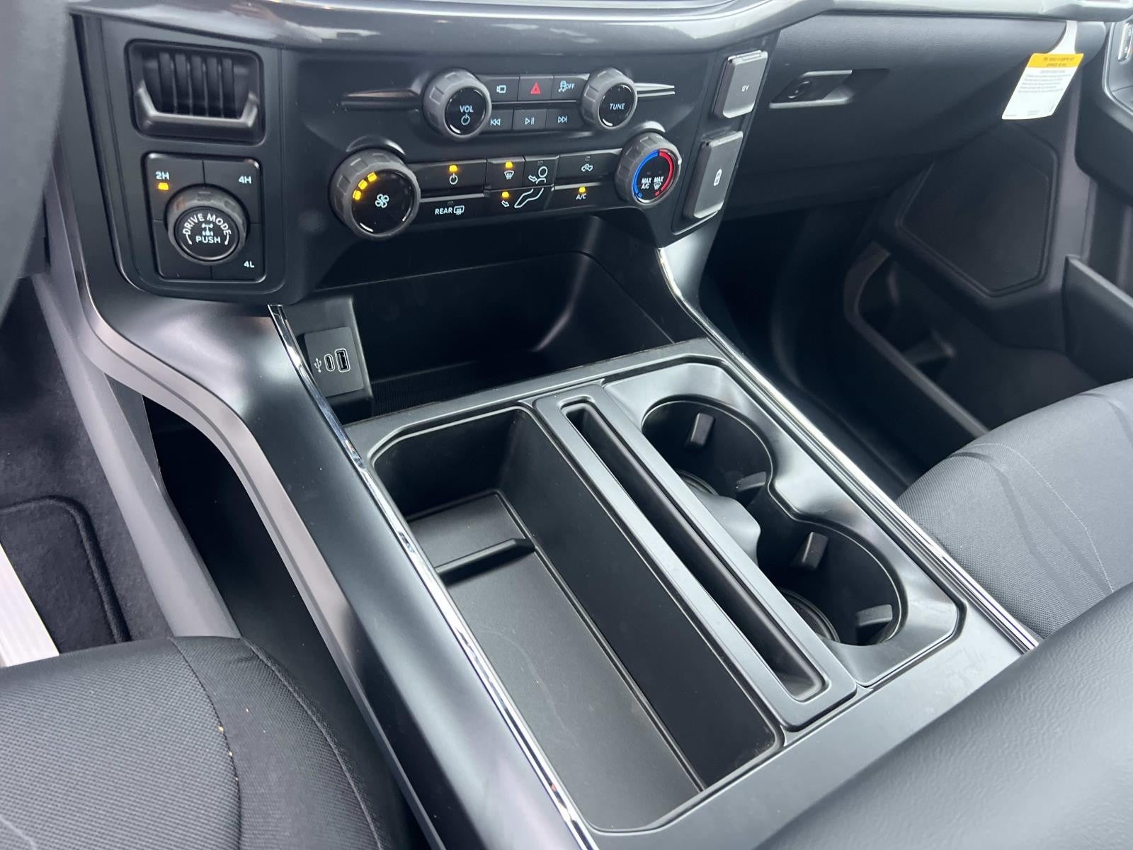 2026 Ford F-150 STX 4WD SUPERCREW 5.5' BO