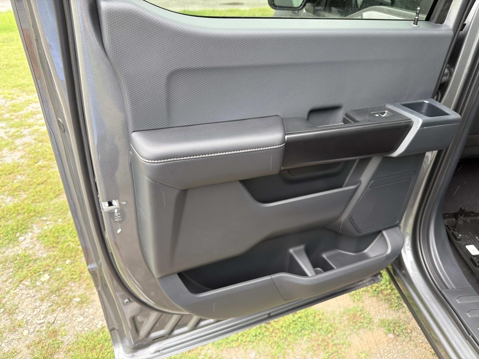 2026 Ford F-150 STX 4WD SUPERCREW 5.5' BO
