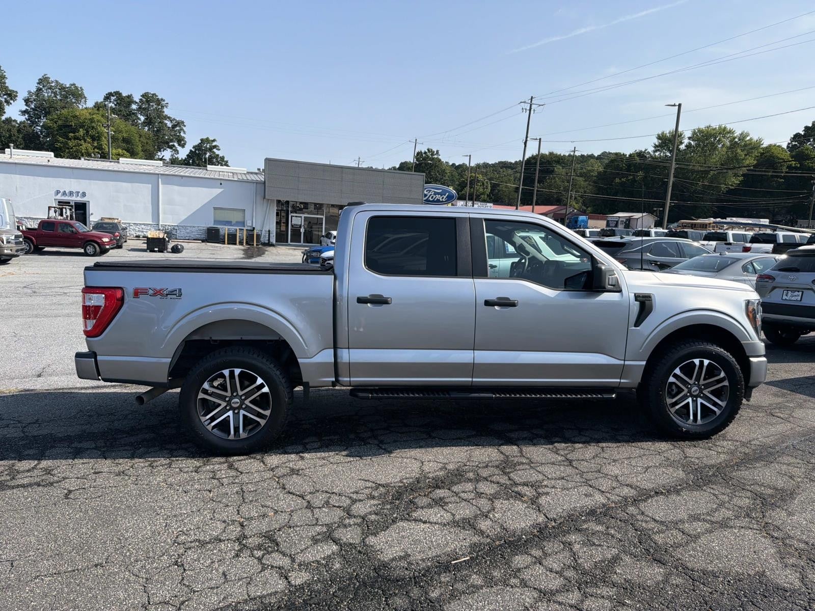 2023 Ford F-150 XL 4WD SUPERCREW 5.5' BOX