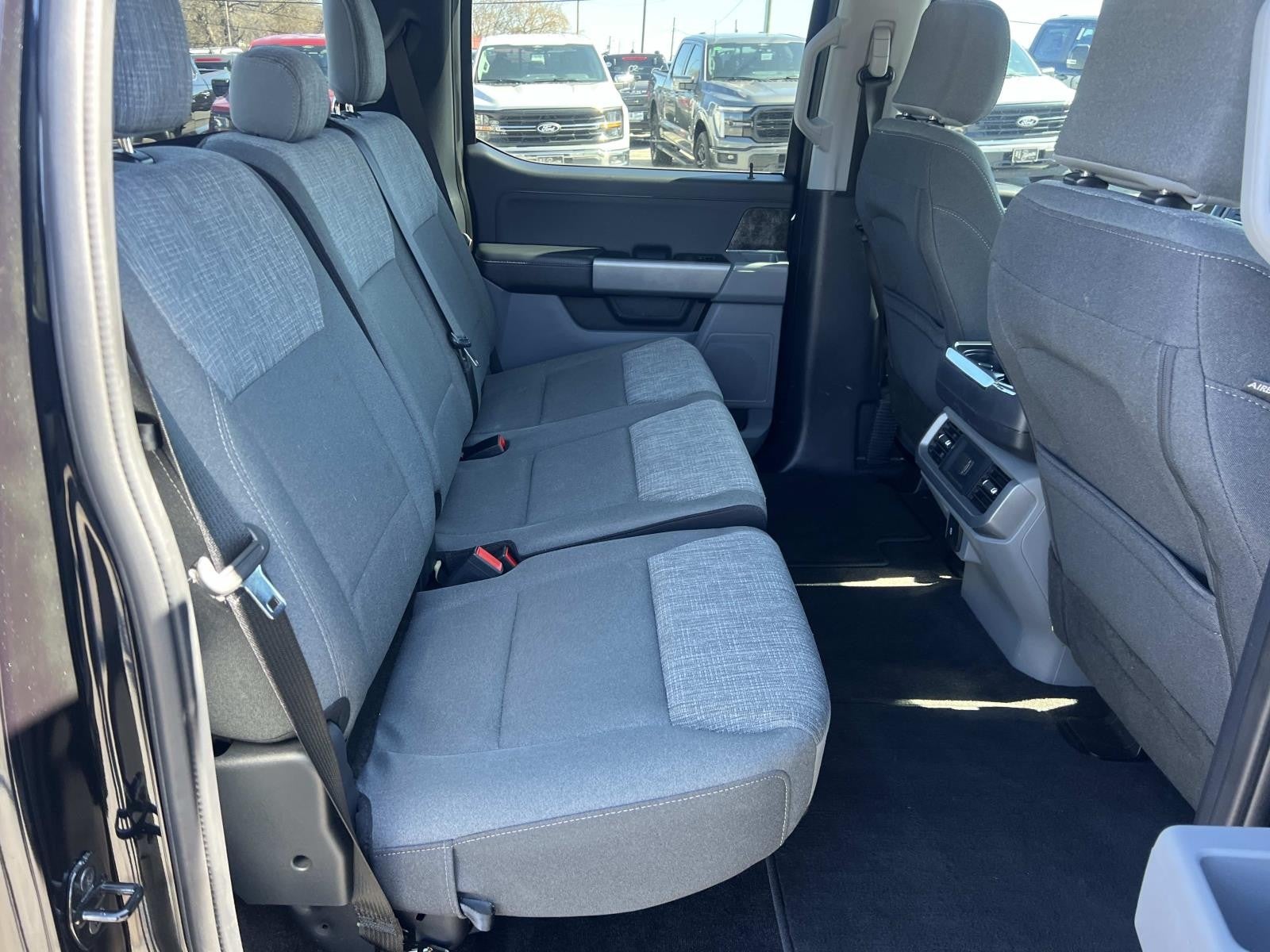 2022 Ford F-150 XLT 4WD SUPERCREW 5.5' BO