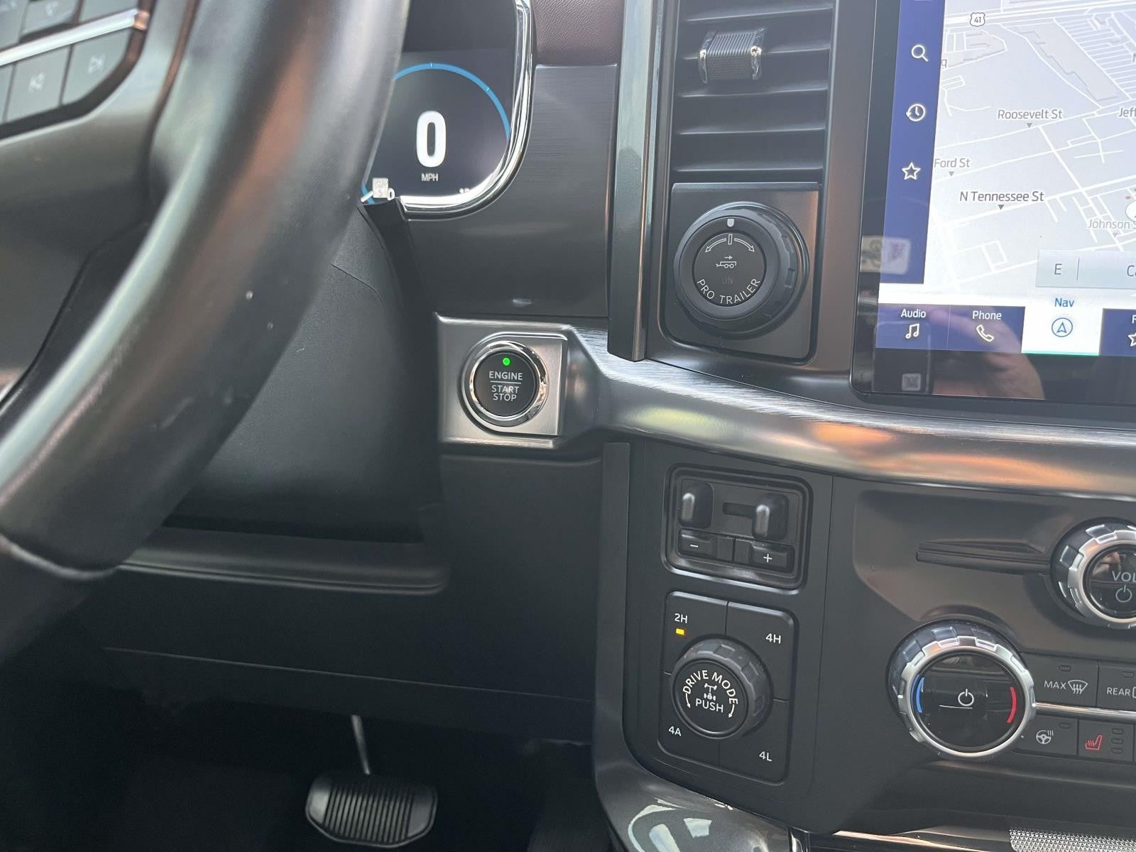 2022 Ford F-150 LARIAT 4WD SUPERCREW 5.5'
