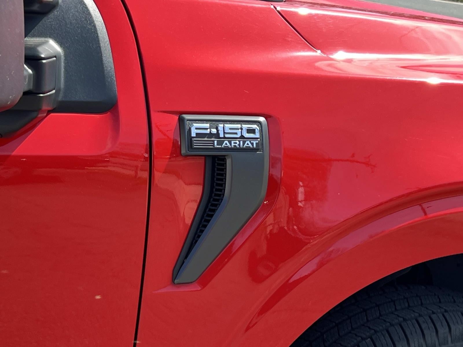 2022 Ford F-150 LARIAT 4WD SUPERCREW 5.5'