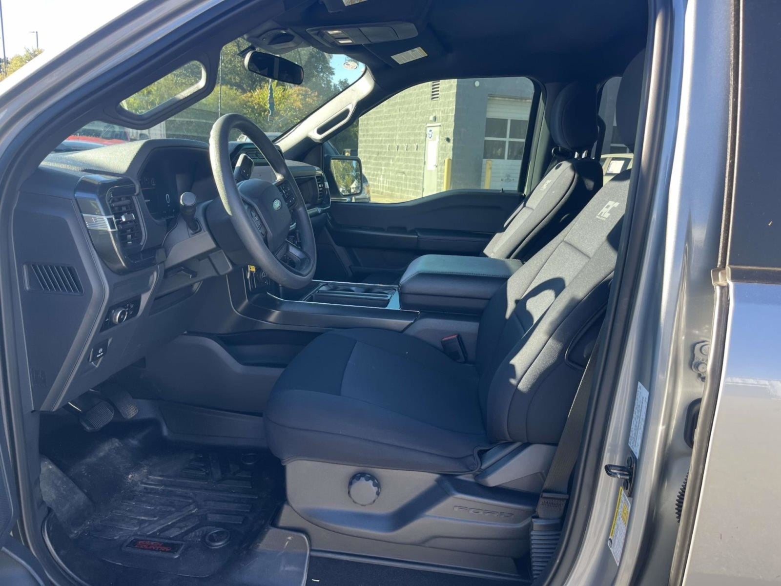 2024 Ford F-150 STX 4WD SUPERCREW 5.5' BO