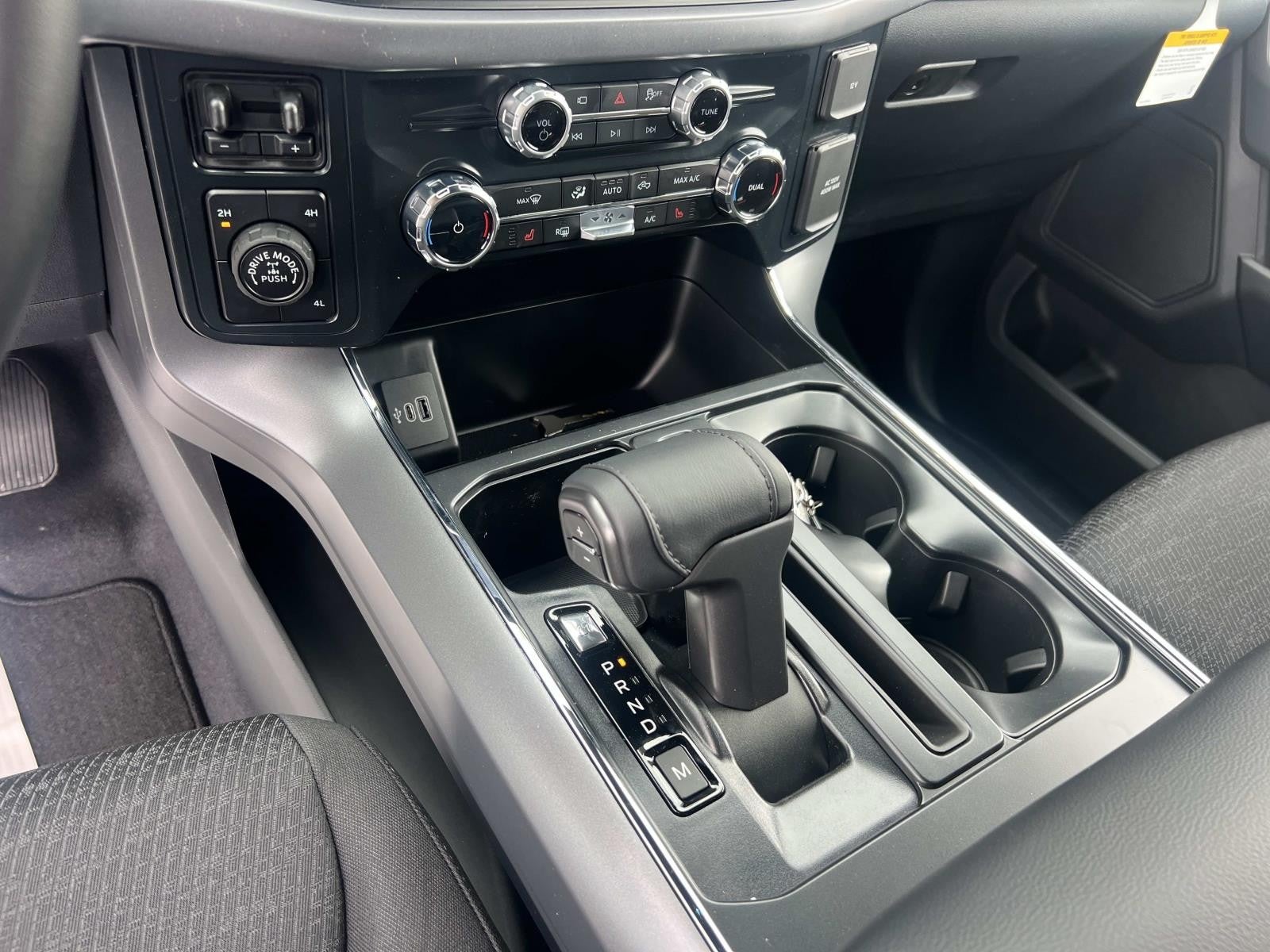 2026 Ford F-150 XLT 4WD SUPERCREW 5.5' BO