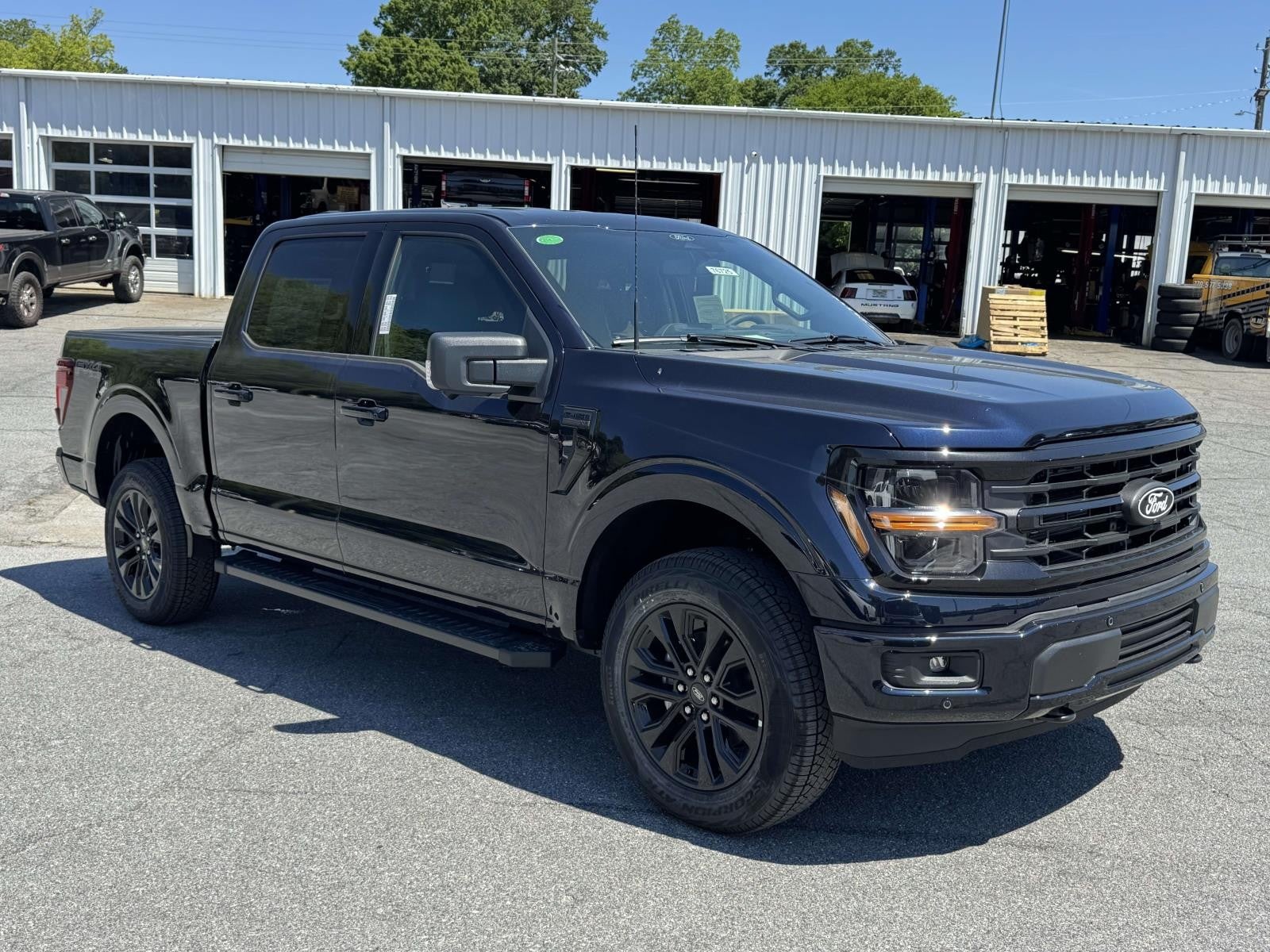 2026 Ford F-150 XLT 4WD SUPERCREW 5.5' BO