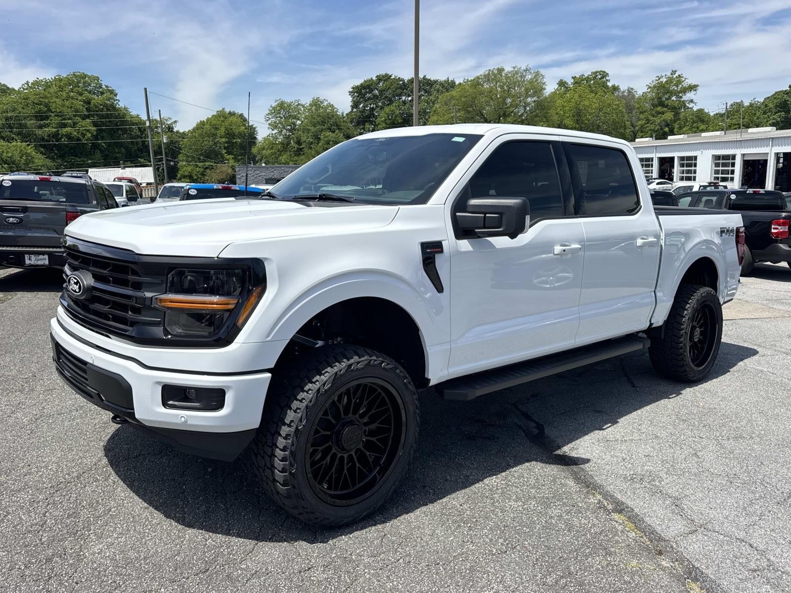 2026 Ford F-150 XLT 4WD SUPERCREW 5.5' BO PUG PACKAGE