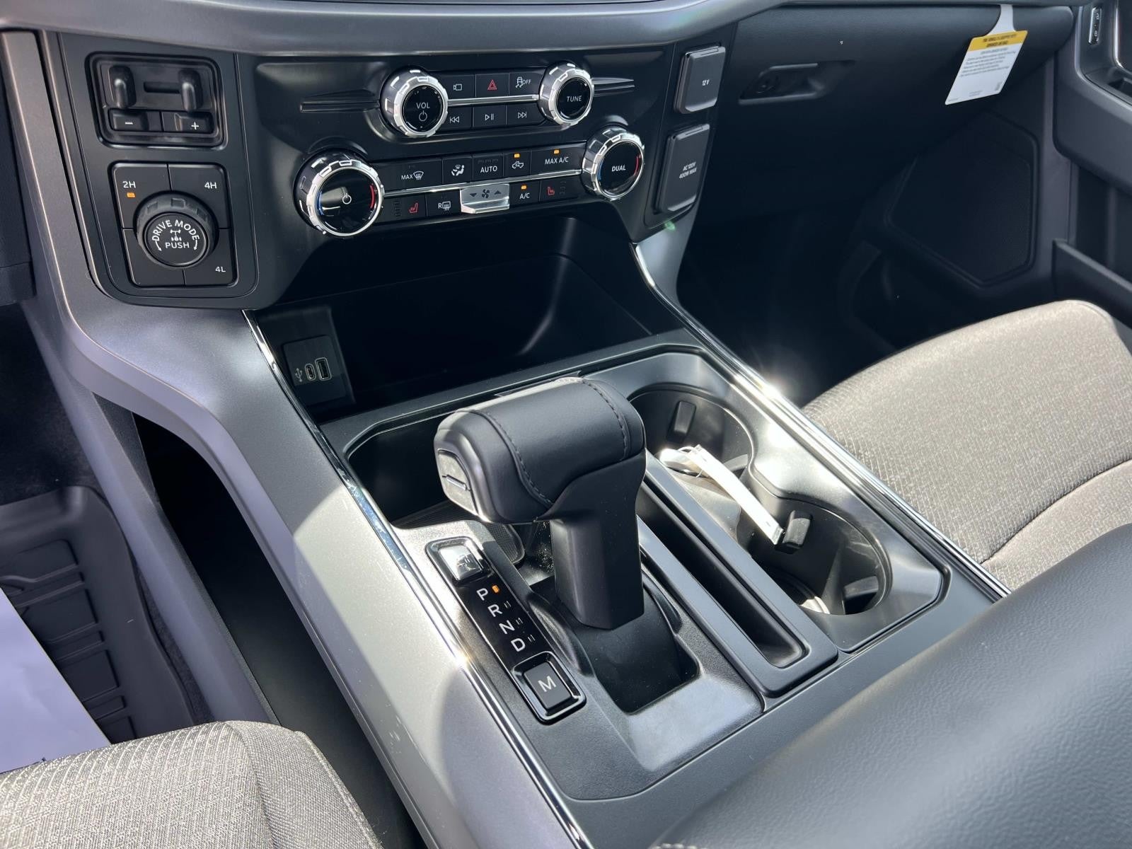 2026 Ford F-150 XLT 4WD SUPERCREW 5.5' BO