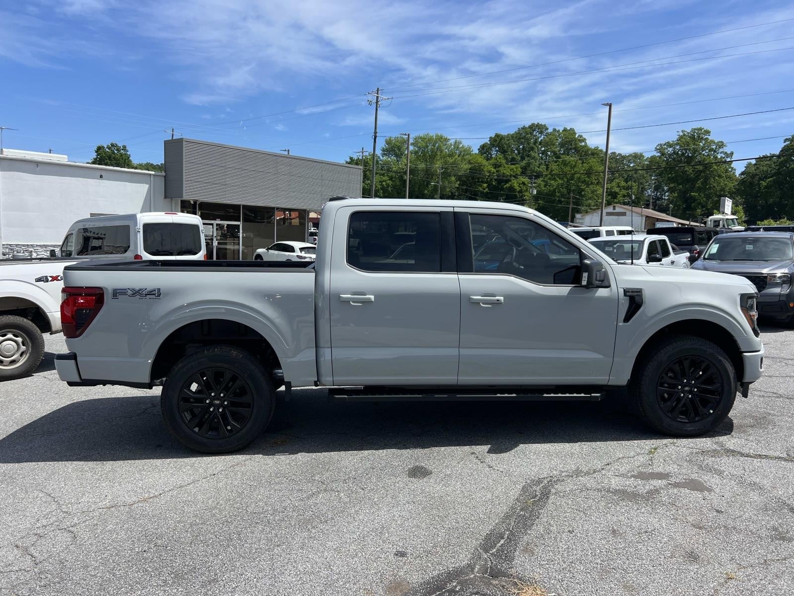 2026 Ford F-150 XLT 4WD SUPERCREW 5.5' BO