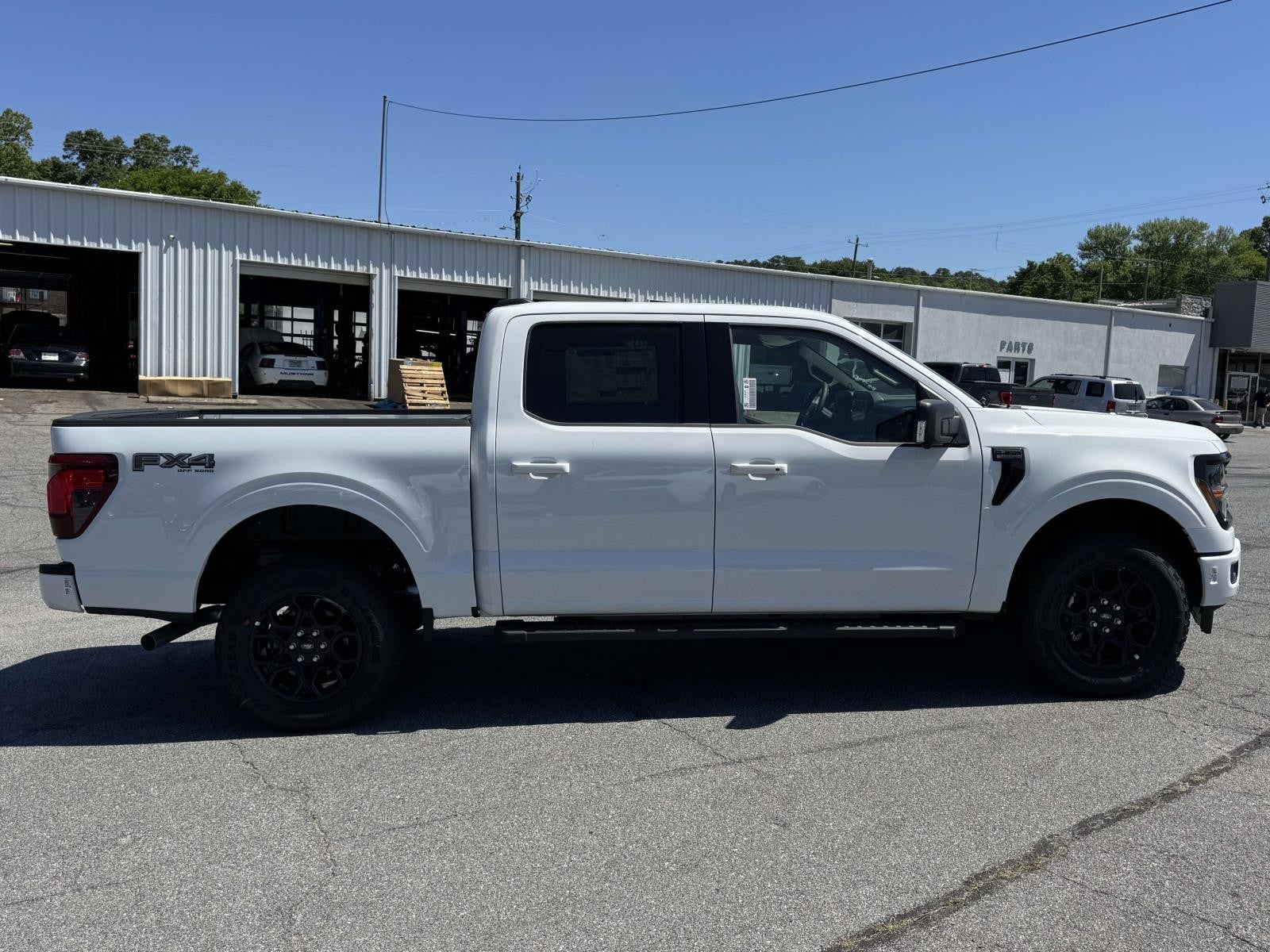 2026 Ford F-150 XLT 4WD SUPERCREW 5.5' BO