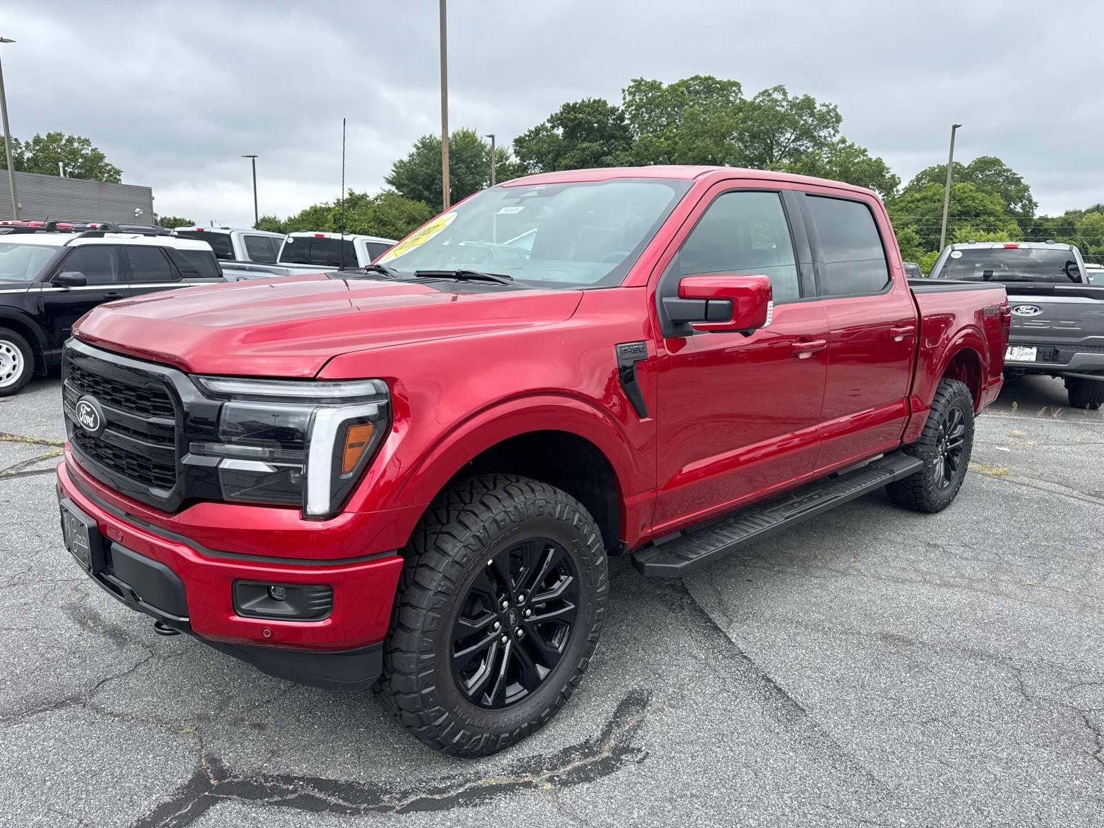 2025 Ford F-150 LARIAT 4WD SUPERCREW 5.5'
